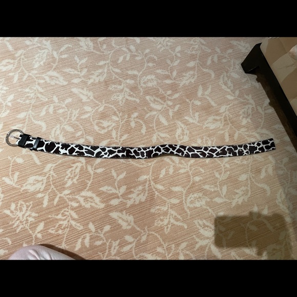 VINTAGE PRADA BELT - Picture 3 of 7